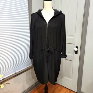 AVENUE Longline Cinched Waist Roll Tab  Hooded Jacket size 18/20